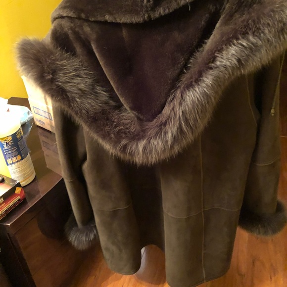 I’m selling warm winter coat. - Picture 3 of 3